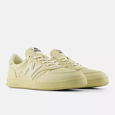 Auralee x New Balance T500
