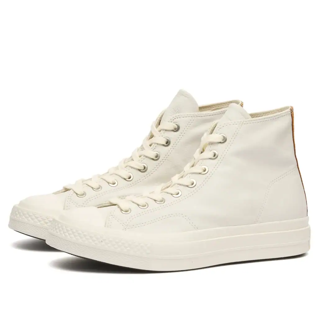 Converse - First String